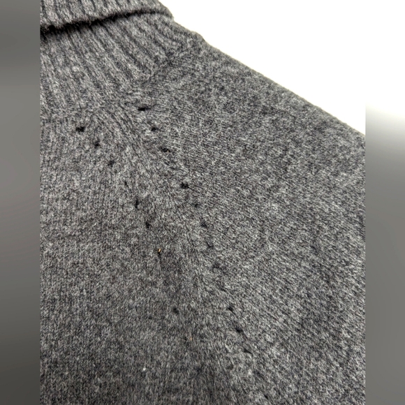 Super Soft Brushed Turtleneck Sweater - Picture 4 of 6